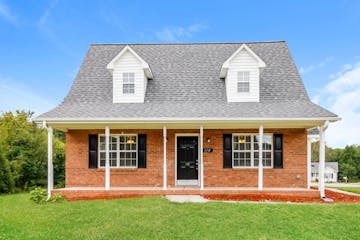 110 S TWIN HILL RD CLEMMONS, NC 27012